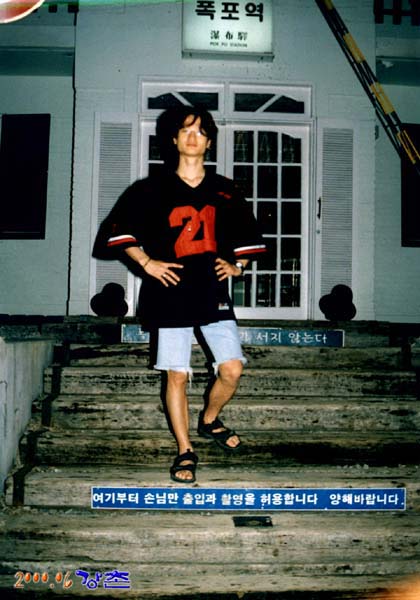 003m.jpg