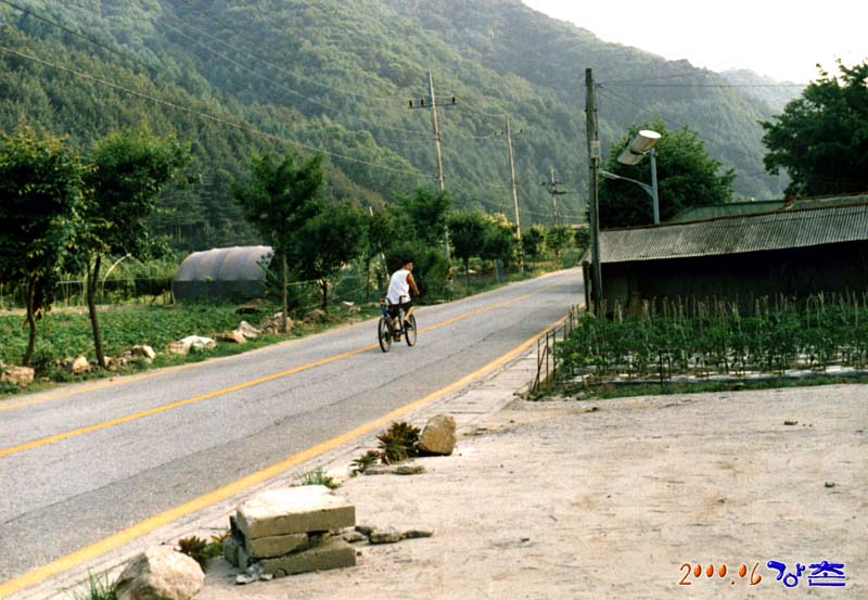 077m.jpg