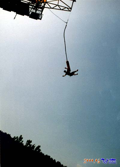 067m.jpg