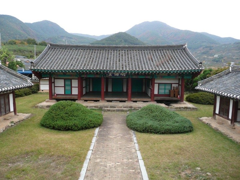 P1020480.jpg